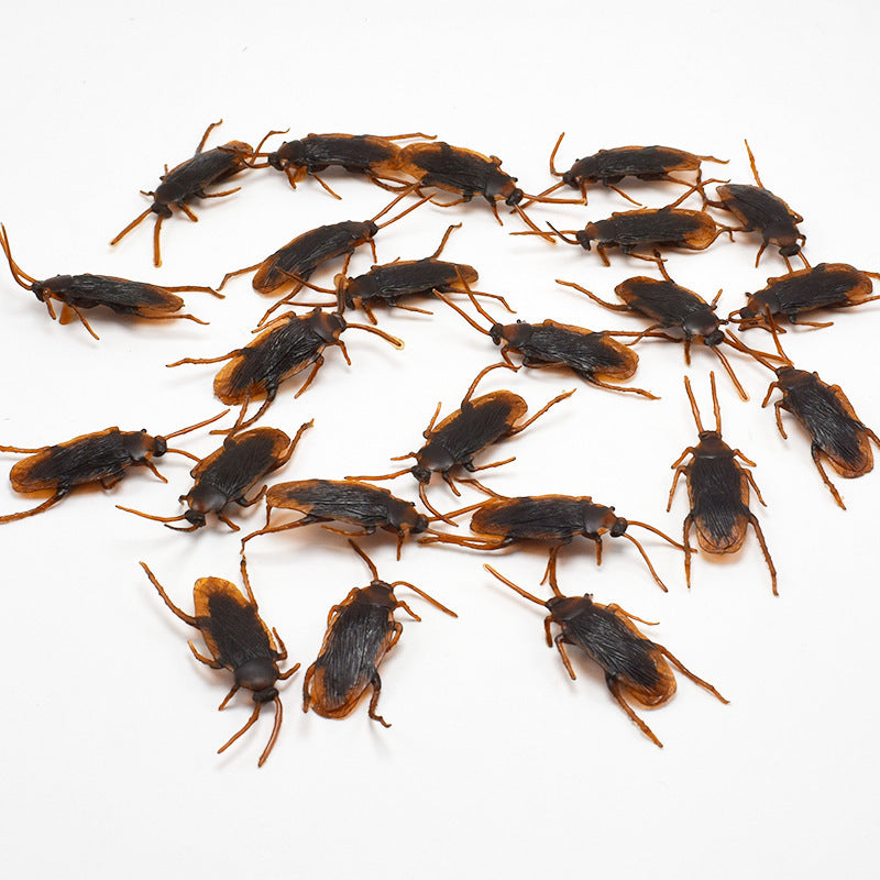 Halloween Fake Cockroach Scary Prank Toy